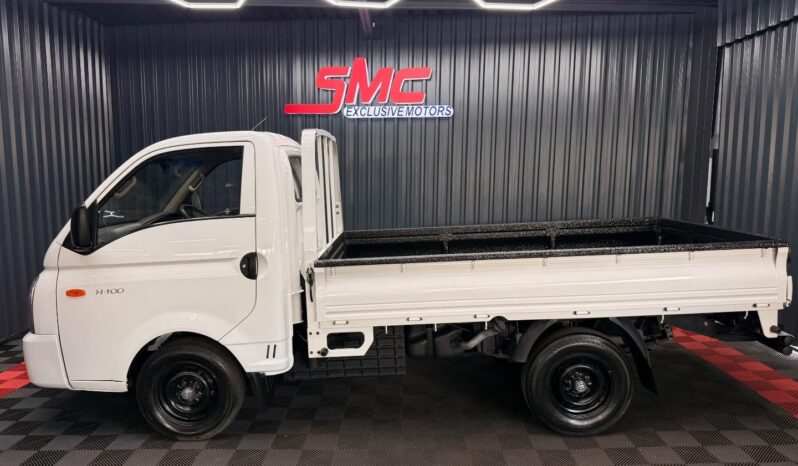 2022 Hyundai H-100 Bakkie 2.6D Chassis Cab (Aircon)