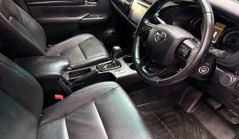 2019 Toyota Hilux 2.8GD-6 Double Cab 4×4 Raider Auto full