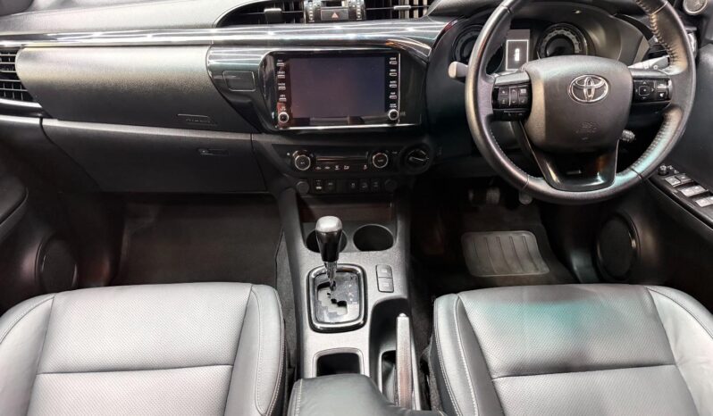 2019 Toyota Hilux 2.8GD-6 Double Cab 4×4 Legend 50 Auto full