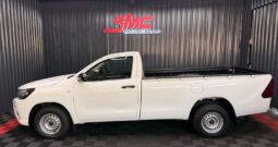 2017 Toyota Hilux 2.4GD (Aircon)