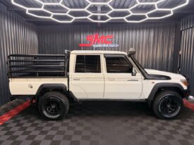 2014 Toyota Land Cruiser 79 4.5D-4D LX V8 Double Cab