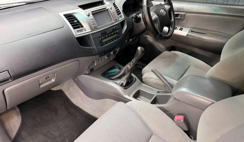 2014 Toyota Hilux 3.0D-4D Double Cab Raider full