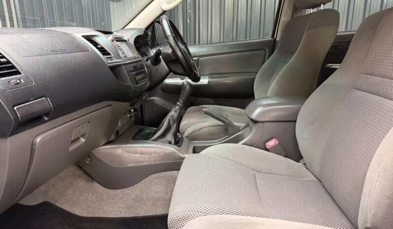 2014 Toyota Hilux 3.0D-4D Double Cab Raider full