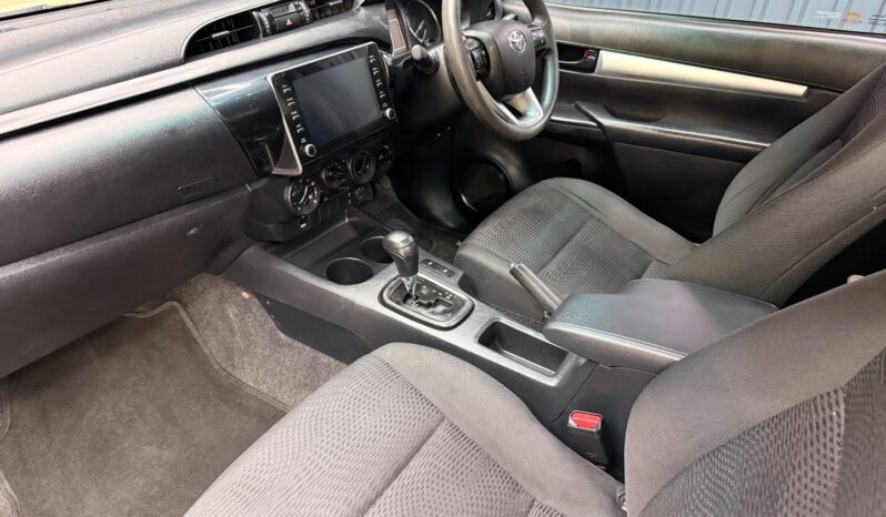 2023 Toyota Hilux 2.4GD-6 4×4 Raider Auto full