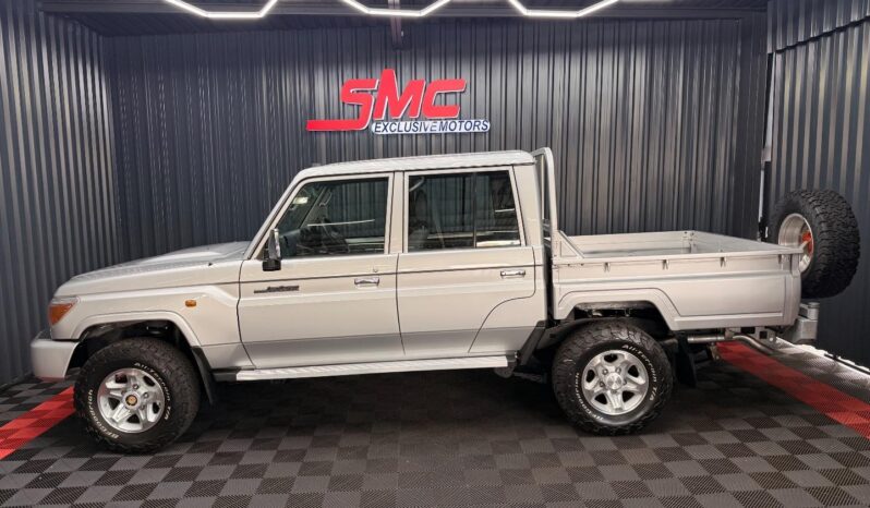 2014 Toyota Land Cruiser 79 4.5D-4D LX V8 Double Cab