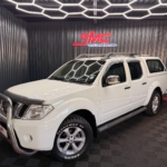 2013 Nissan Navara 2.5dCi Double Cab 4x4 LE — thumbnail 1