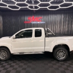 2014 Toyota Hilux 3.0D-4D Xtra Cab Raider Dakar Edition — thumbnail 4
